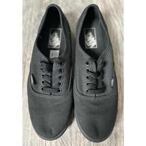 NWOT Unisex Vans Authentic All Black Sneakers Size 7 M, 8.5 W